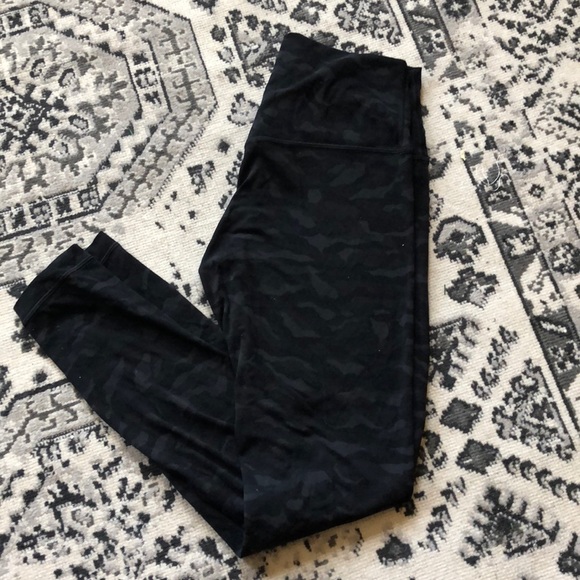 lululemon athletica Pants - Camo lulu leggings